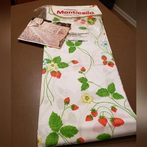 Vintage Full Flat Strawberry Print Sheet